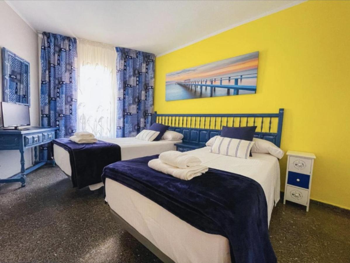 Torres De Yomely - Y2F Apartman Playa de las Américas Kültér fotó